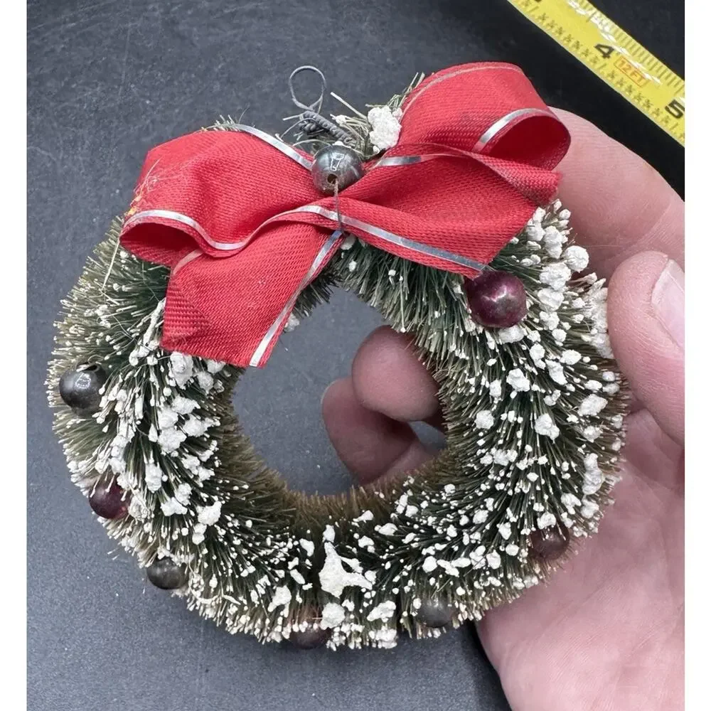 Vintage Bottle Brush Wreath Christmas Decoration with Balls Glitter TO5